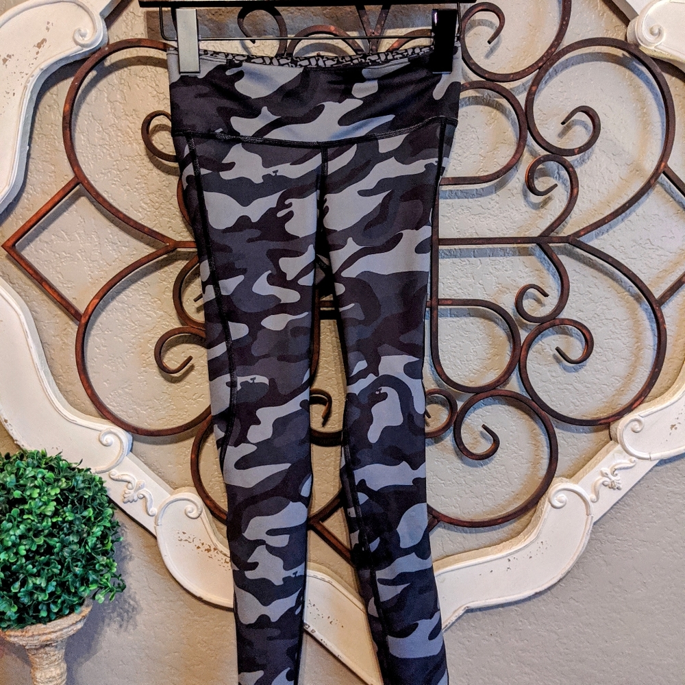 Vineyard Vines Leggings
